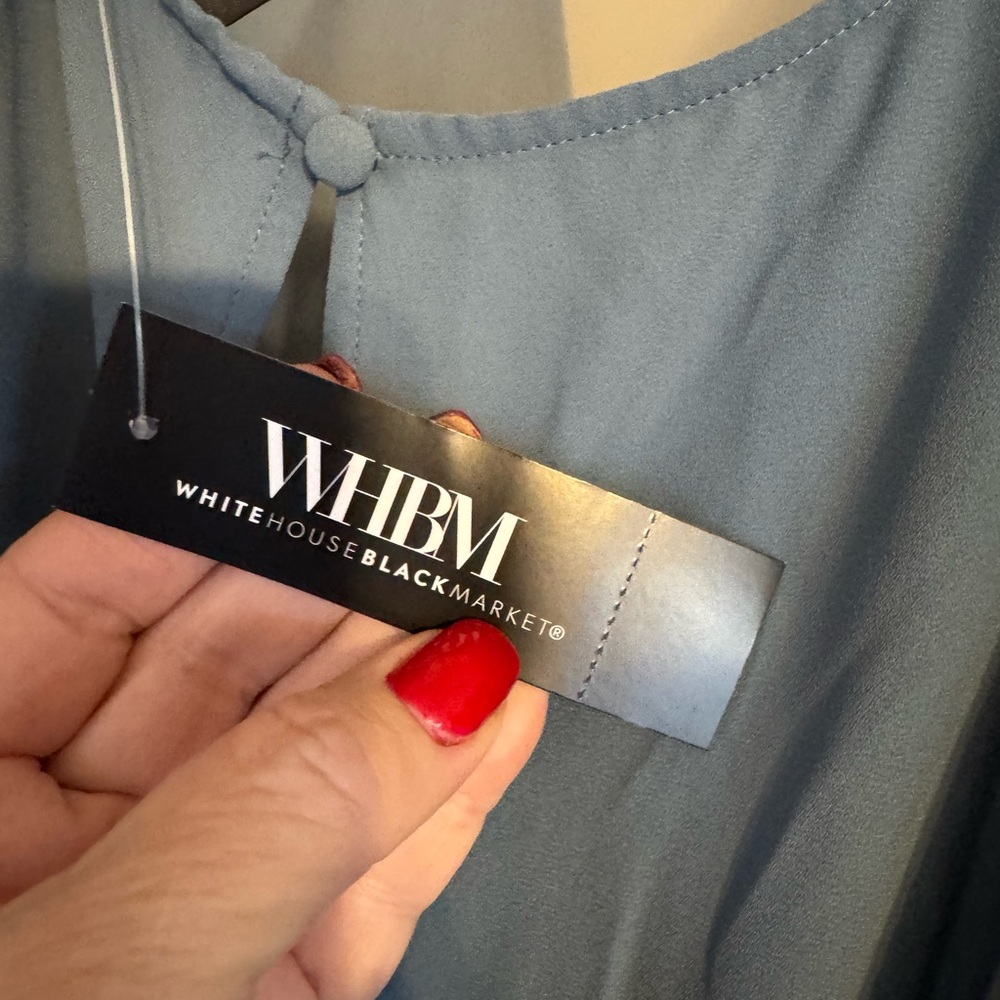 NWT WHBM  RETAIL:  $79   Twist Neckline Keyhole Shell XLARGE     #4 - Picture 7 of 11